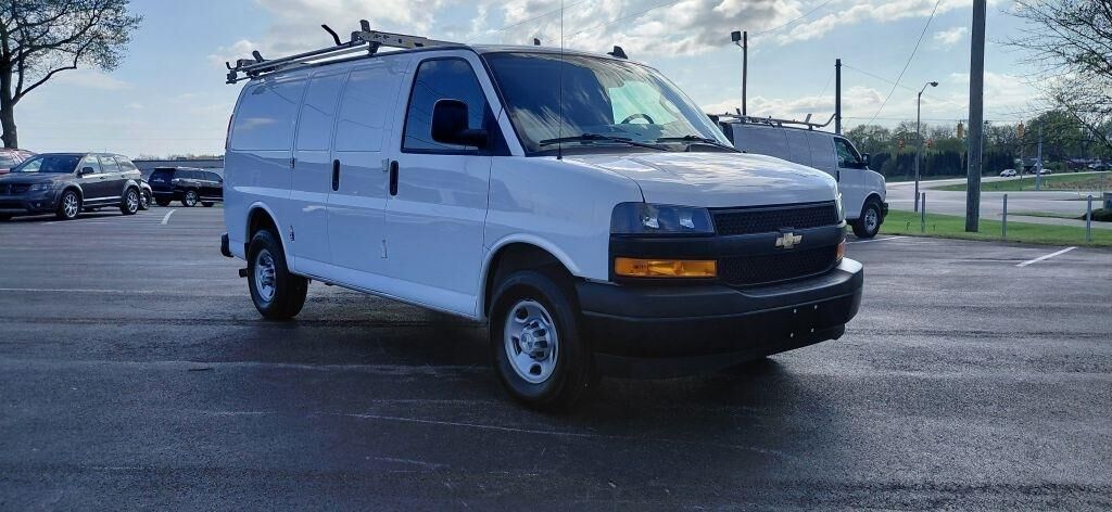 2019 CHEVROLET Express