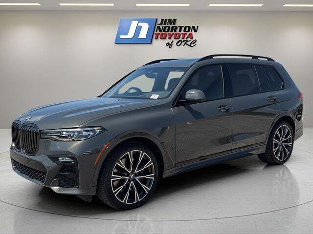 2022 BMW X7
