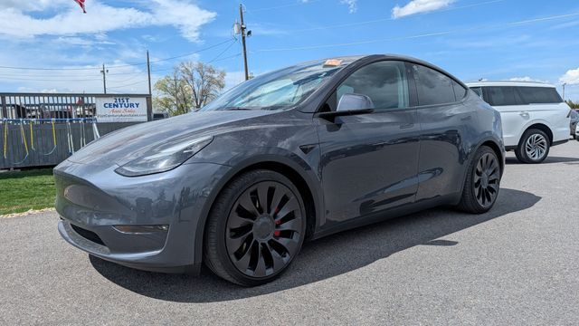 2022 TESLA Model Y