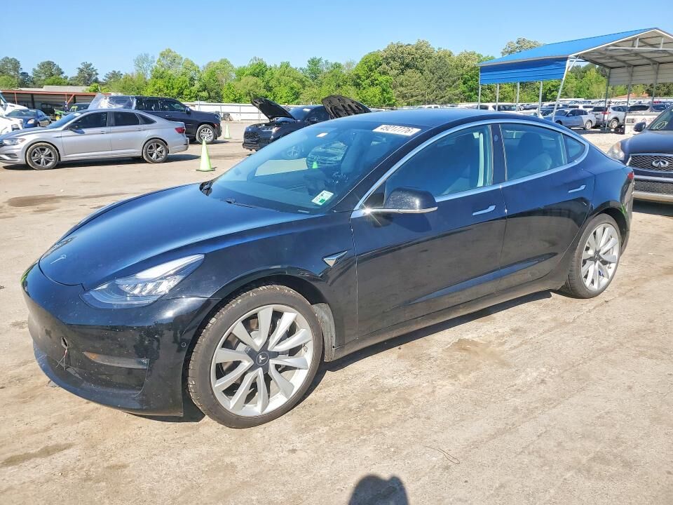 2020 TESLA Model 3