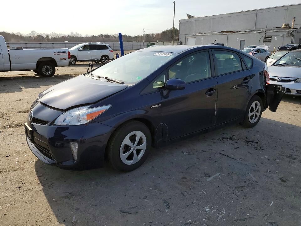 2015 TOYOTA PRIUS