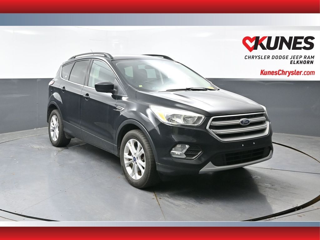 2017 FORD Escape