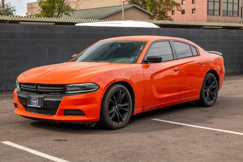 2017 DODGE Charger