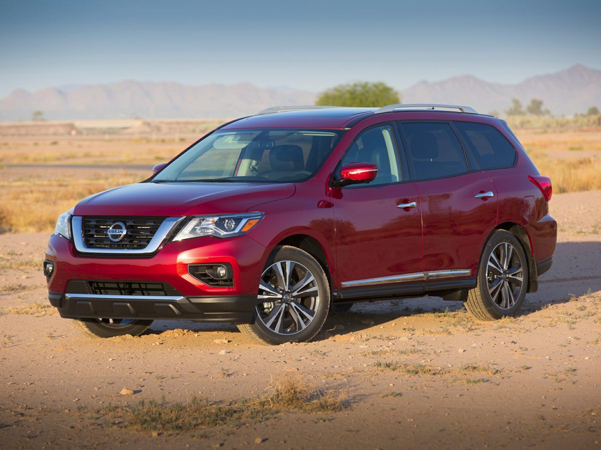 2017 NISSAN Pathfinder
