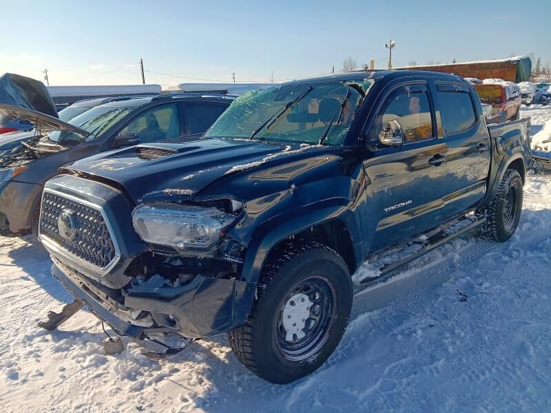 2018 TOYOTA Tacoma