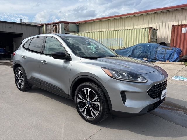 2021 FORD Escape