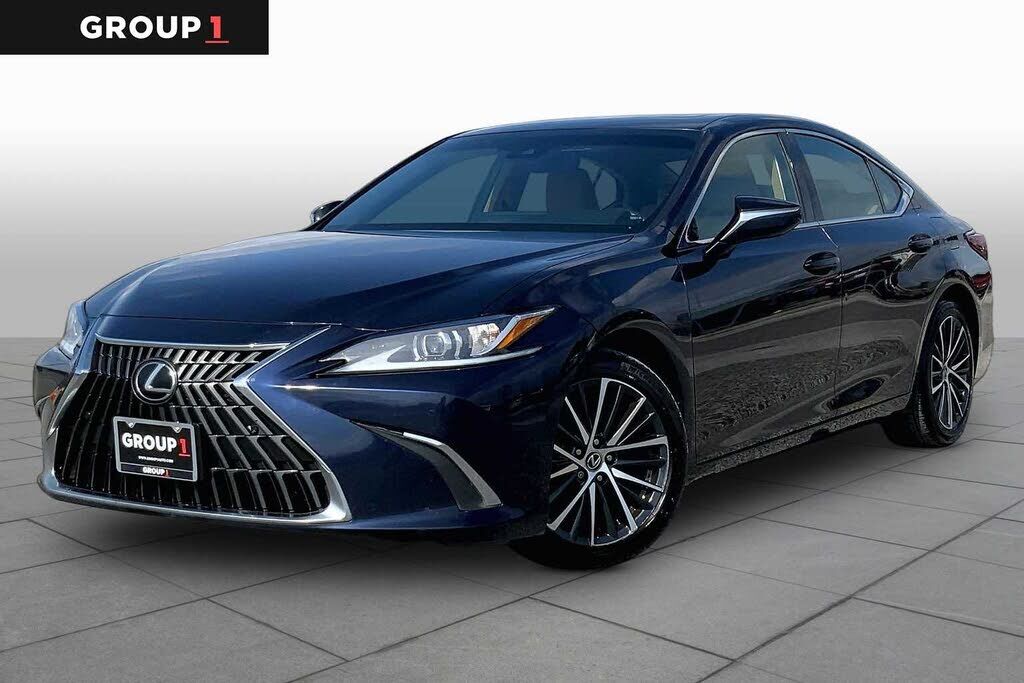 2022 LEXUS ES