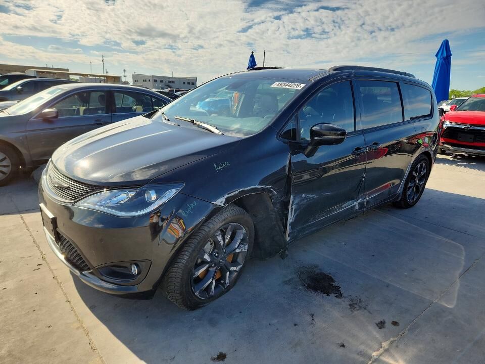 2018 CHRYSLER Pacifica
