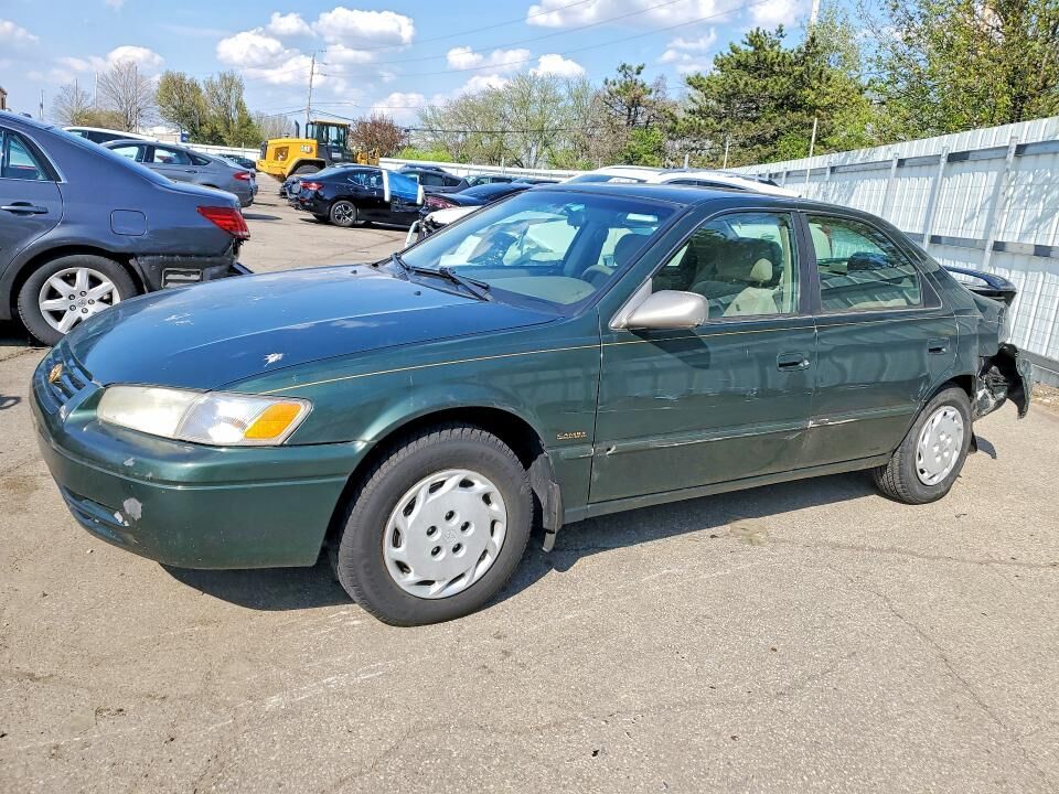 1999 TOYOTA Camry