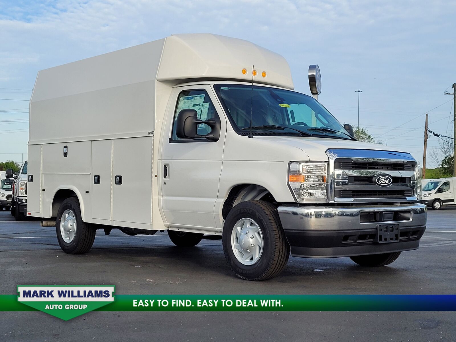 2026 FORD E-350