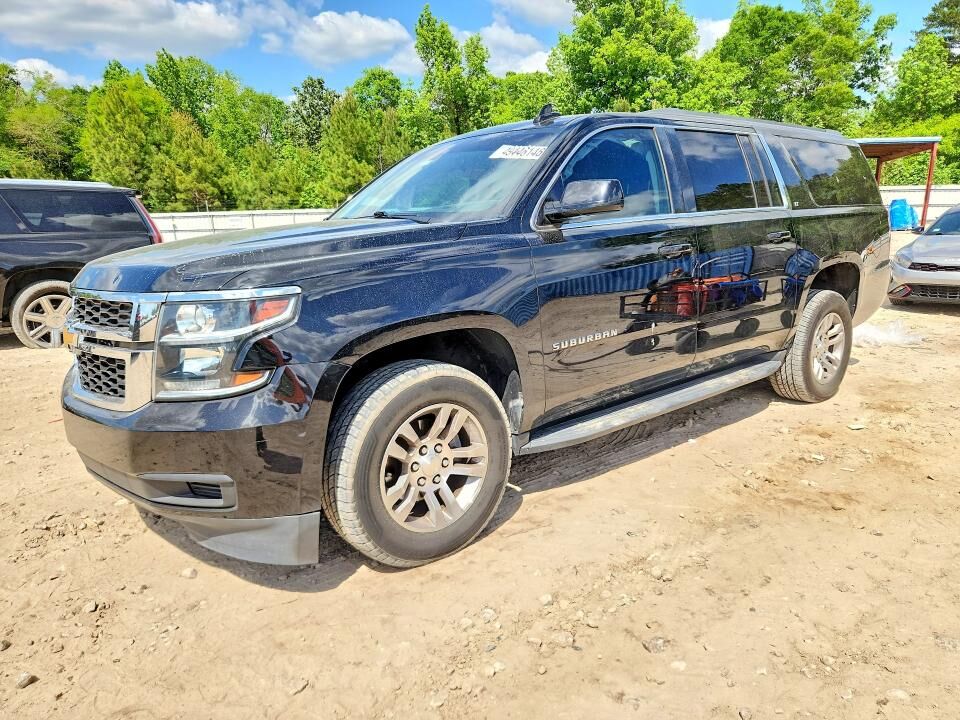 2018 CHEVROLET Suburban