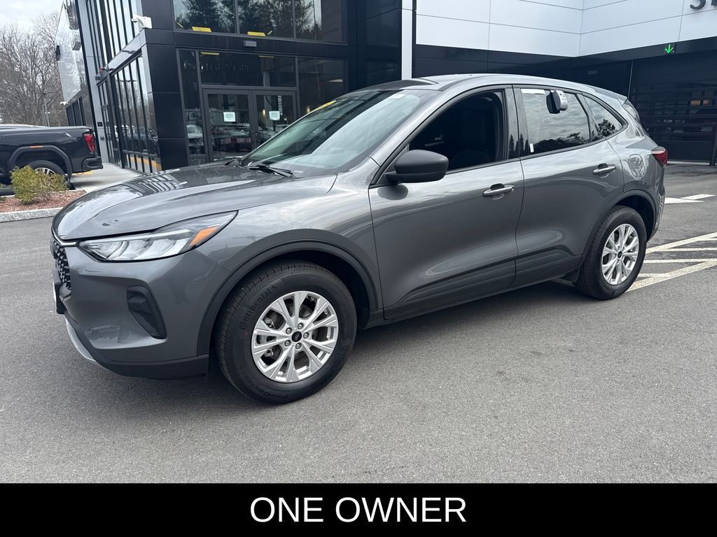 2025 FORD Escape