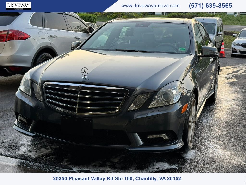 2011 MERCEDES-BENZ E-Class