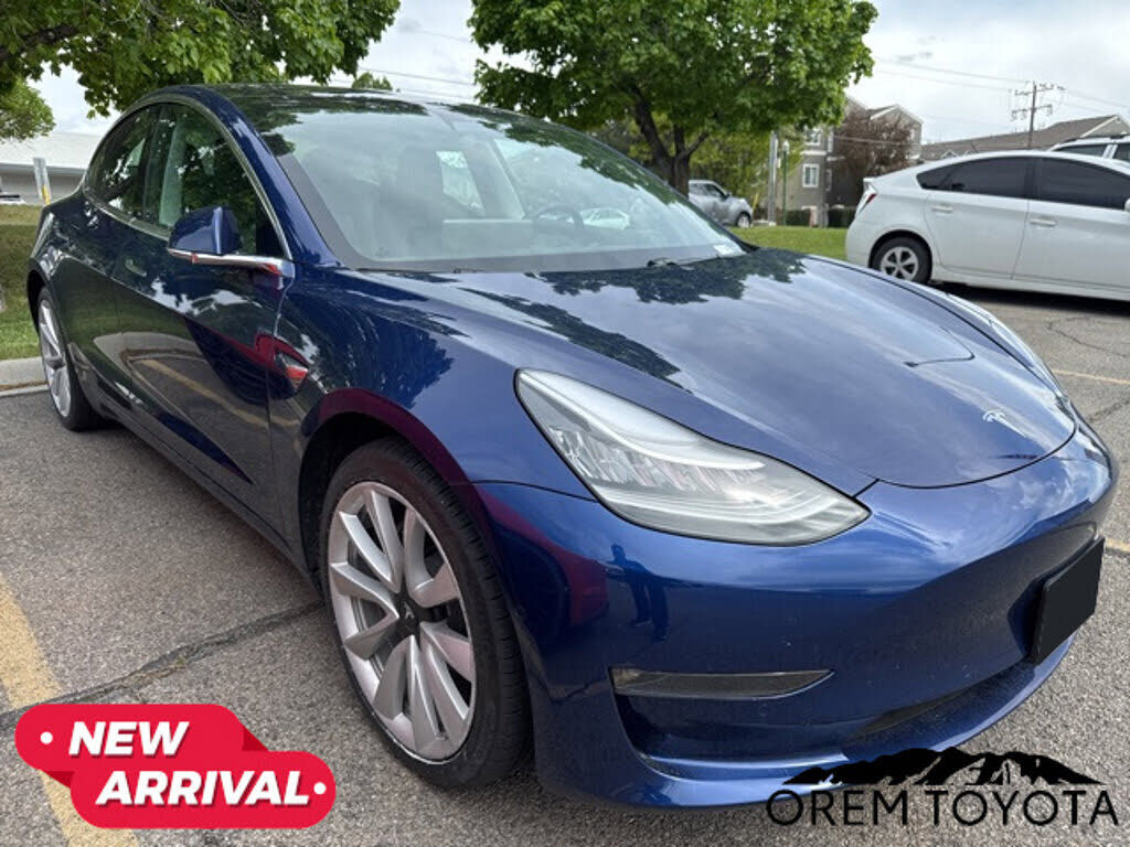 2020 TESLA Model 3