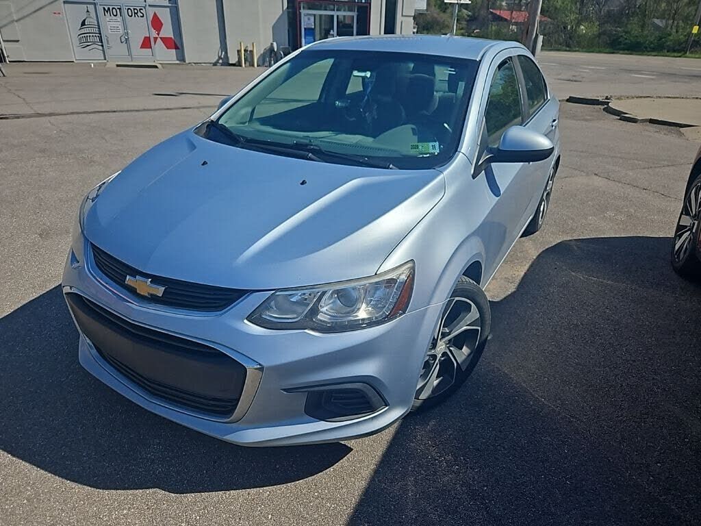 2017 CHEVROLET Sonic