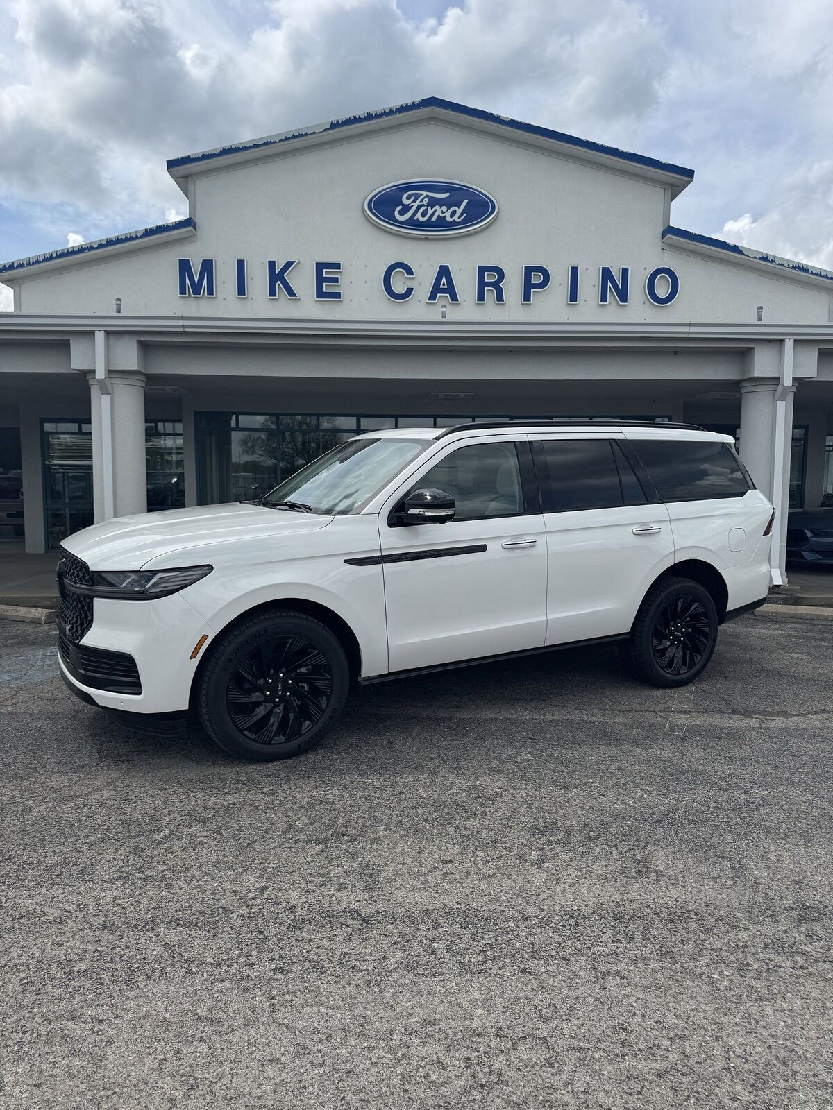 2026 LINCOLN Navigator