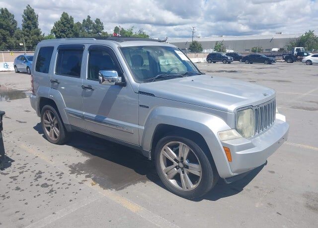 2011 JEEP Liberty