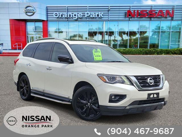 2017 NISSAN Pathfinder