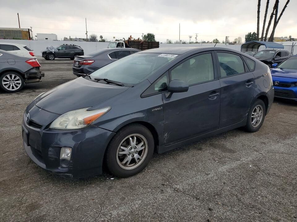 2011 TOYOTA PRIUS