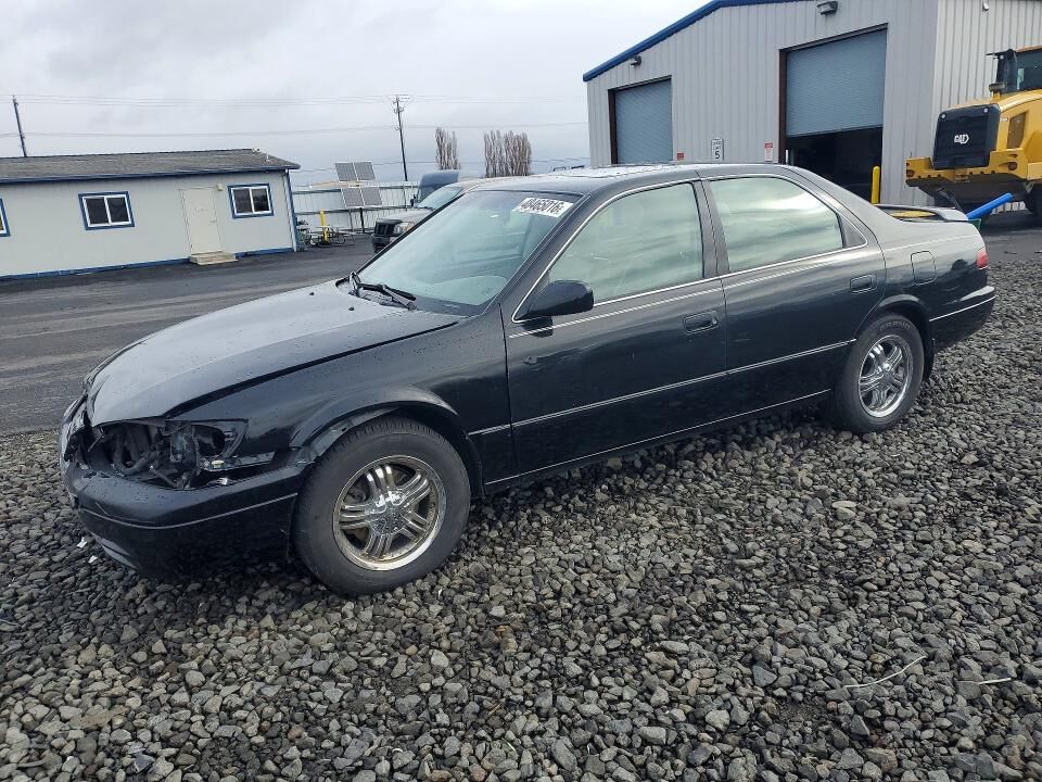 1998 TOYOTA Camry