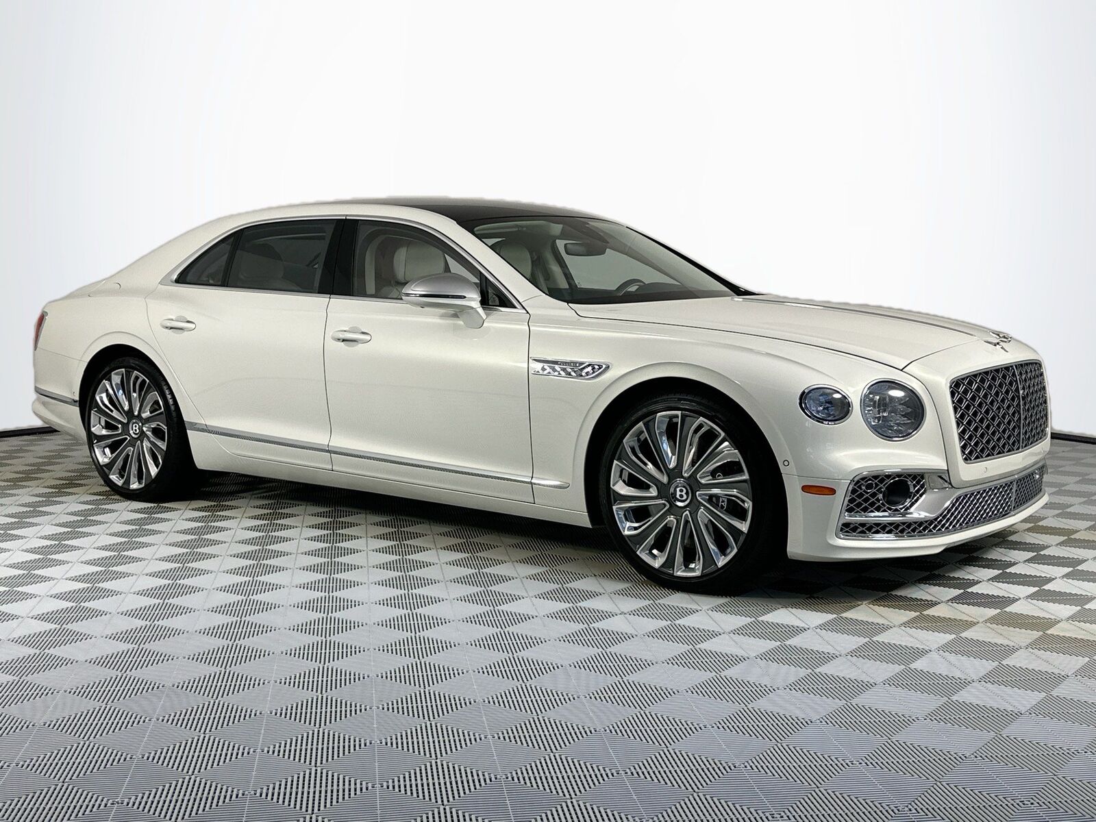 2024 BENTLEY Flying Spur