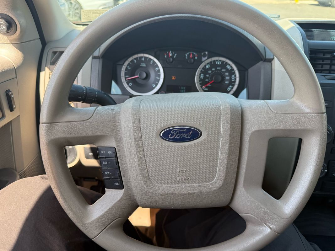 2012 FORD Escape