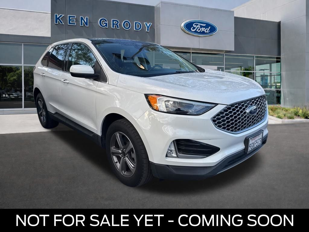 2023 FORD Edge