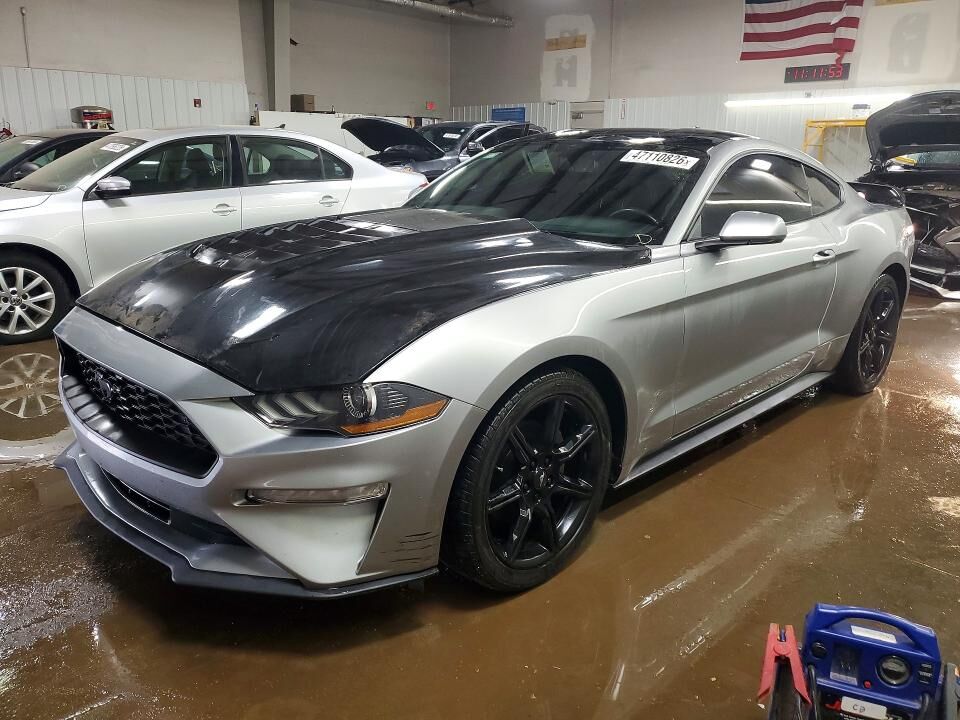 2020 FORD Mustang