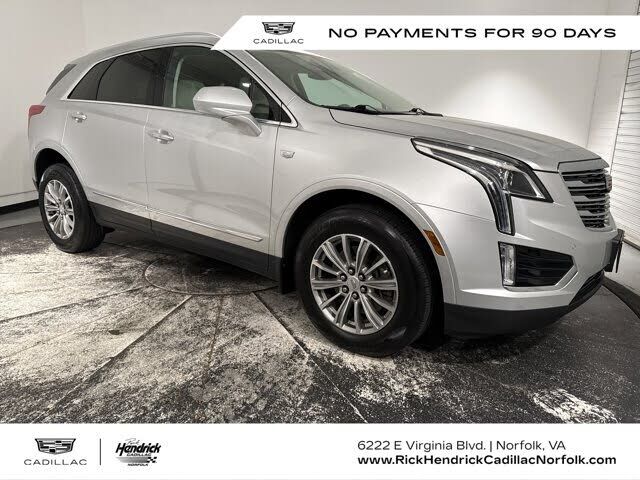 2017 CADILLAC XT5