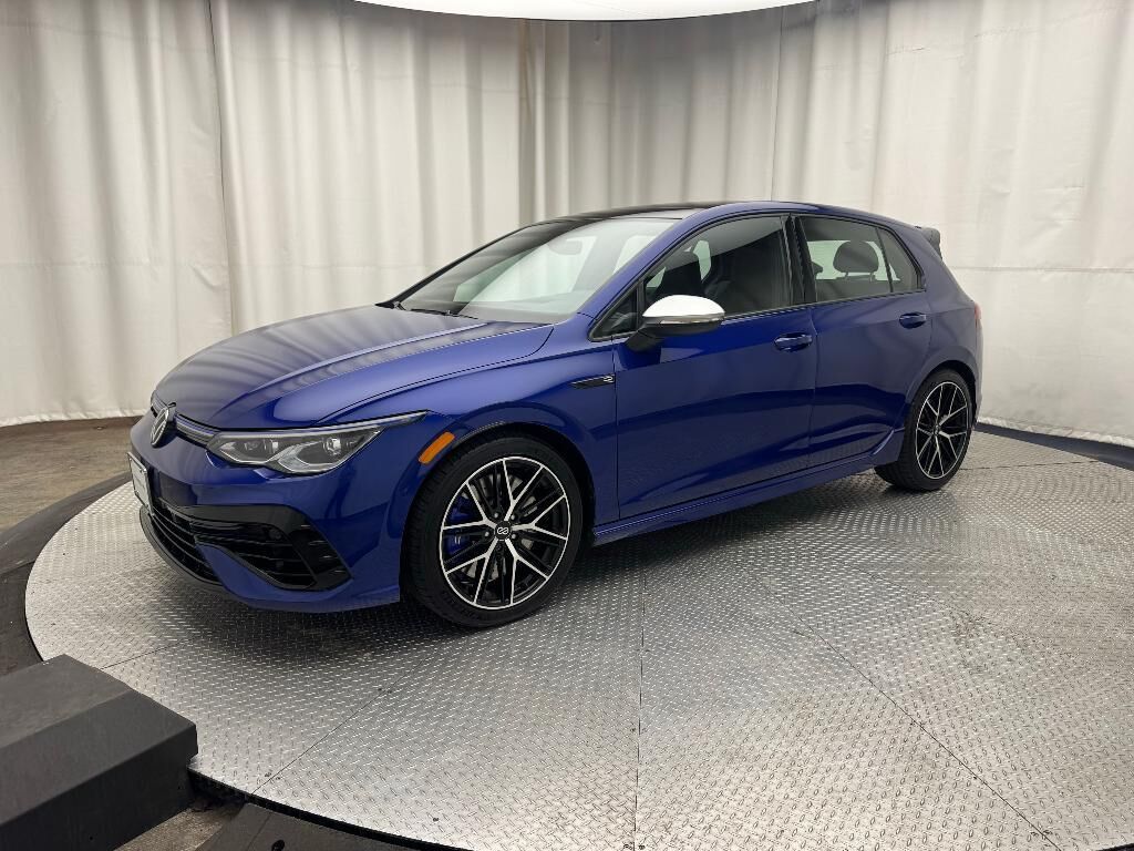 2022 VOLKSWAGEN Golf