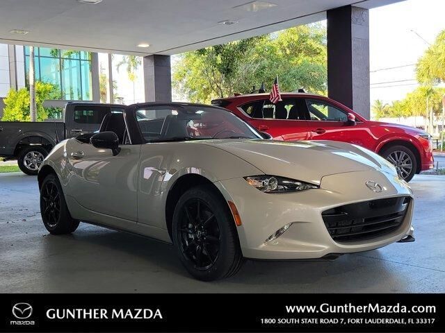 2023 MAZDA MX-5