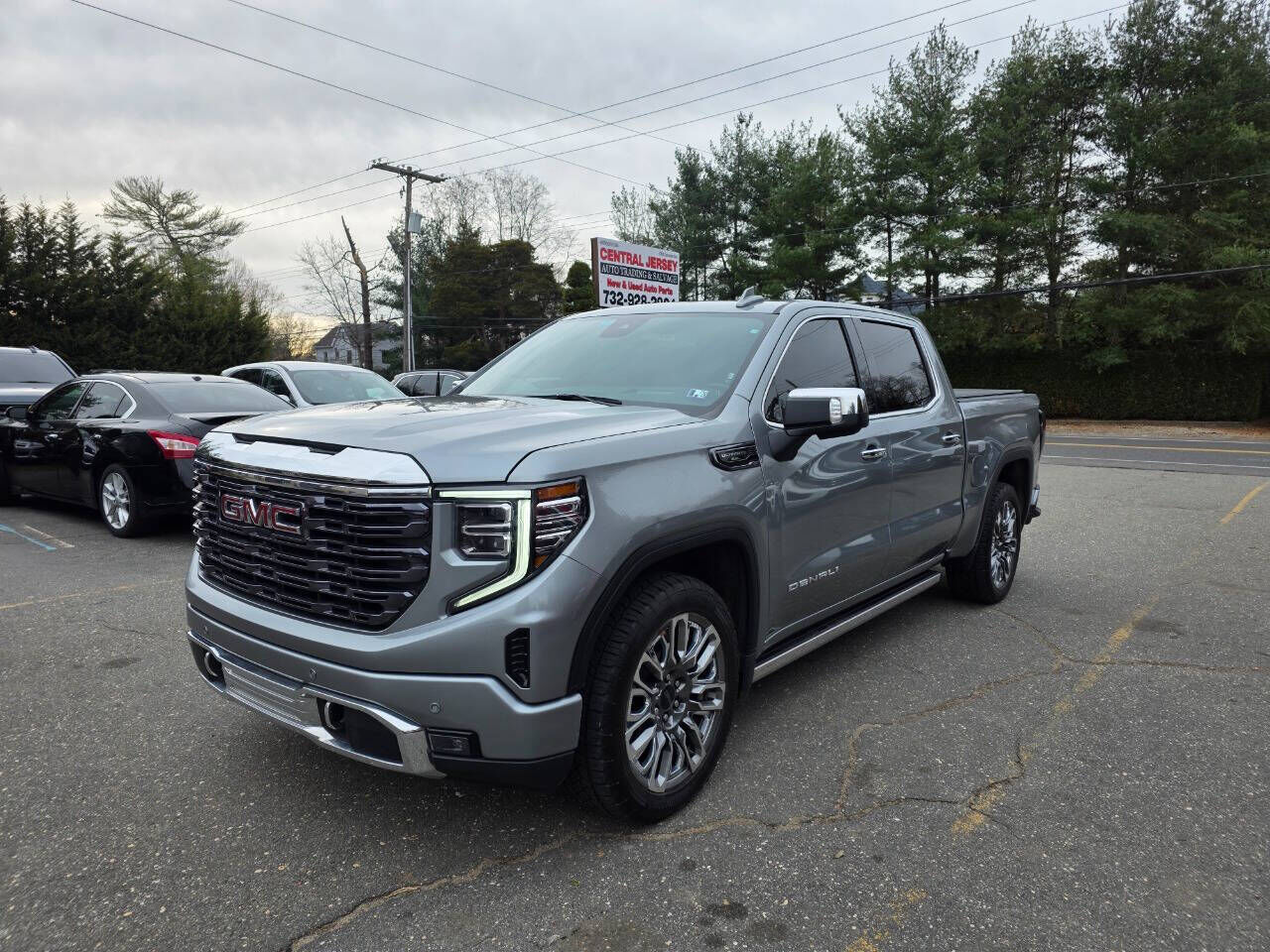 2023 GMC Sierra