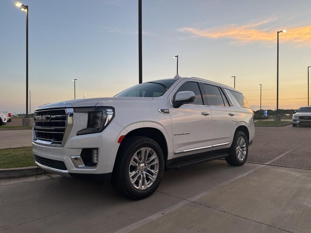 2023 GMC Yukon