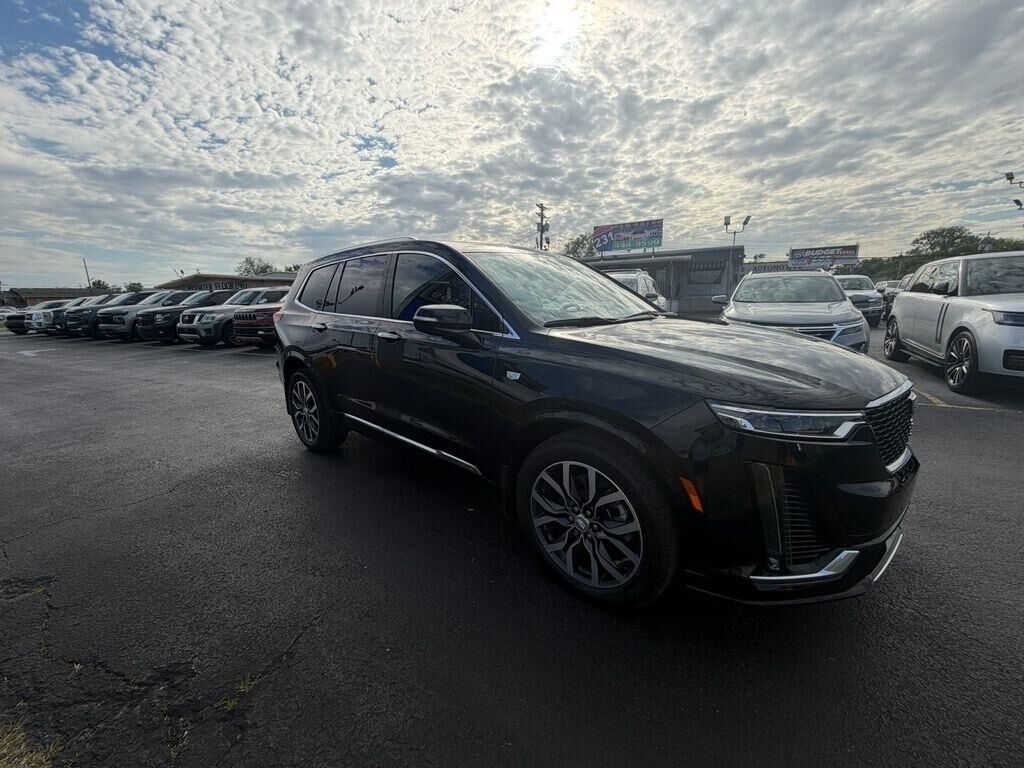 2024 CADILLAC XT6