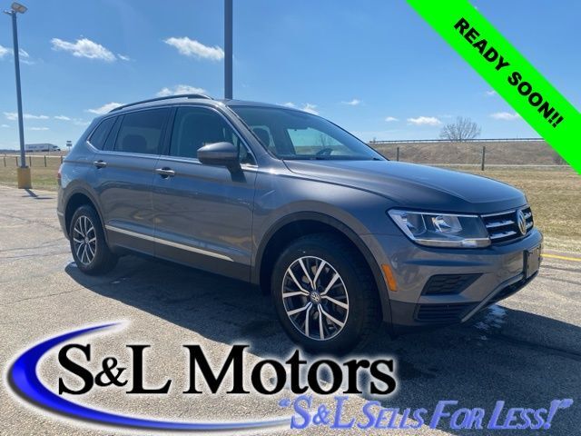 2018 VOLKSWAGEN Tiguan