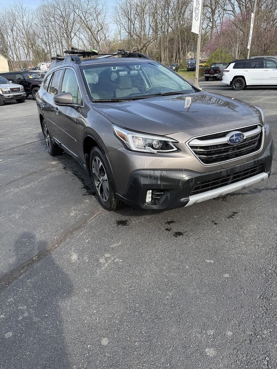 2021 SUBARU Outback