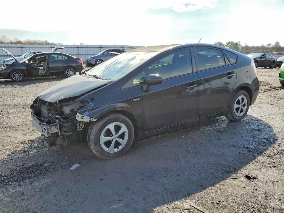 2015 TOYOTA PRIUS