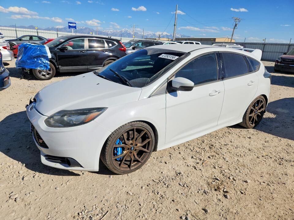 2014 FORD Focus