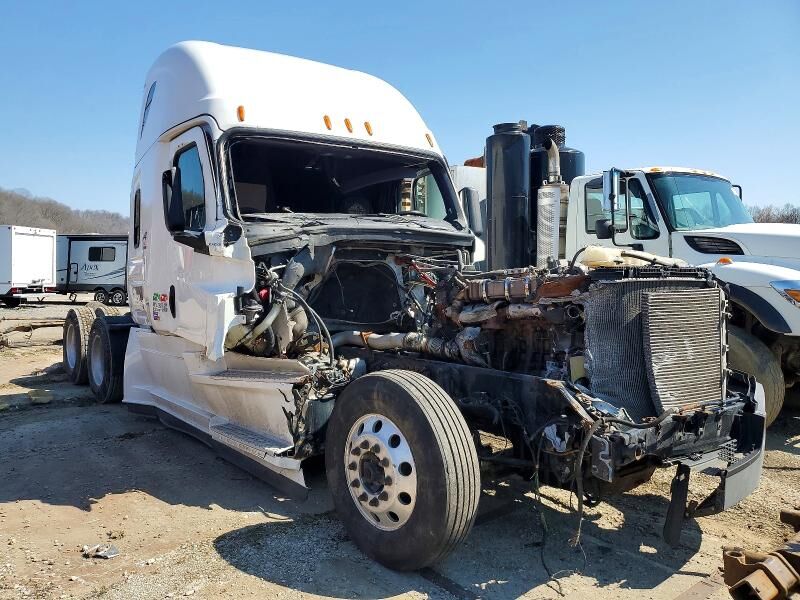 2019 FREIGHTLINER New Cascadia 126" Sleepercab