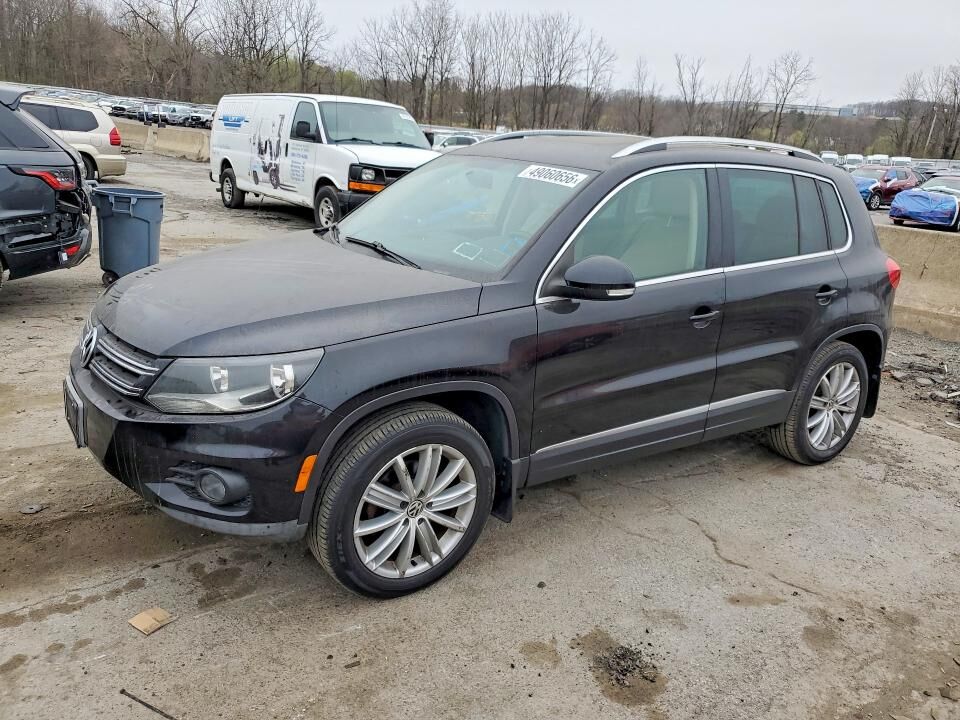 2012 VOLKSWAGEN Tiguan