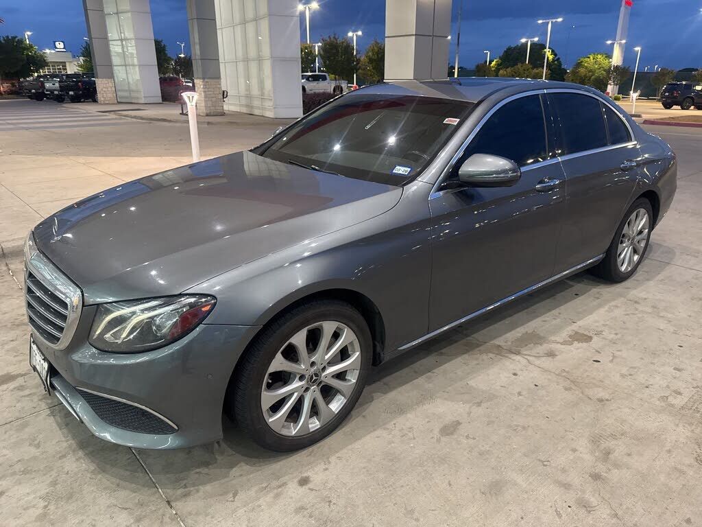 2017 MERCEDES-BENZ E-Class