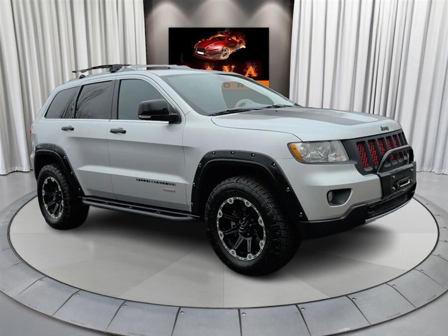2011 JEEP Grand Cherokee