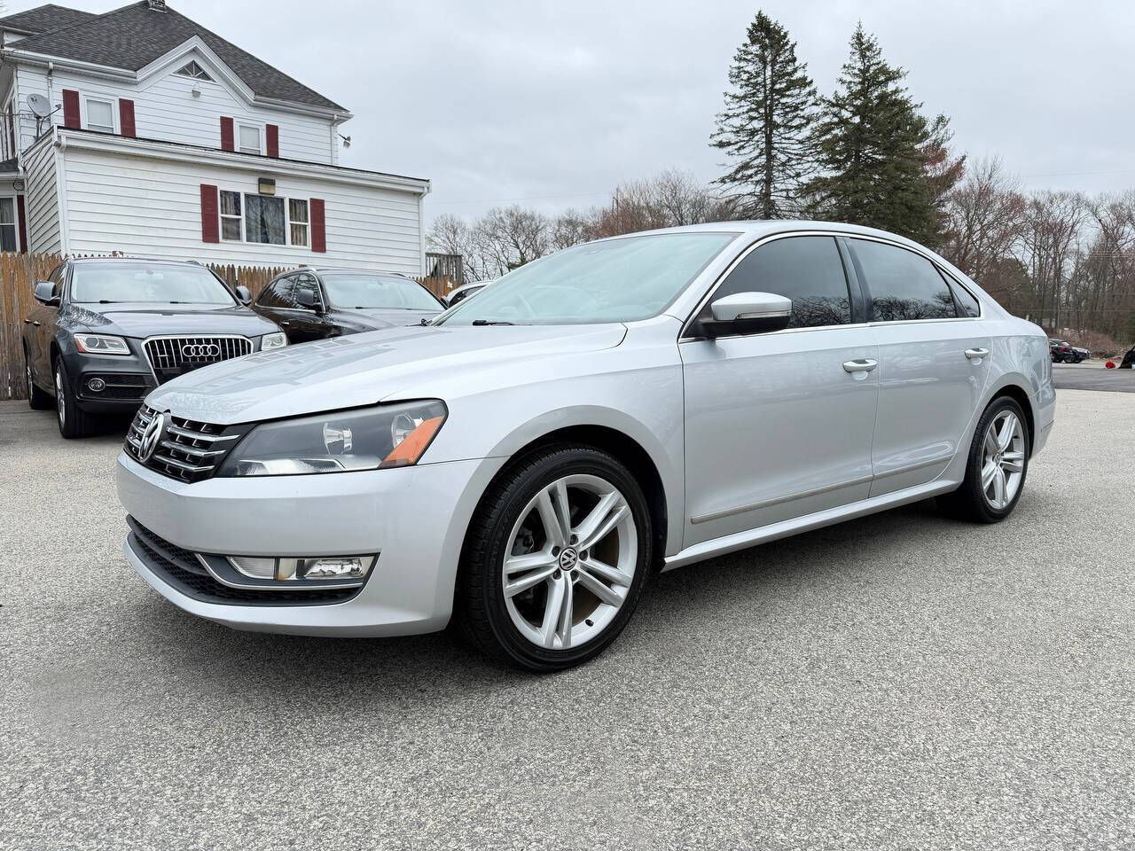2014 VOLKSWAGEN Passat