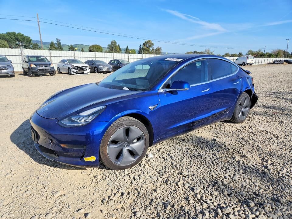2020 TESLA Model 3