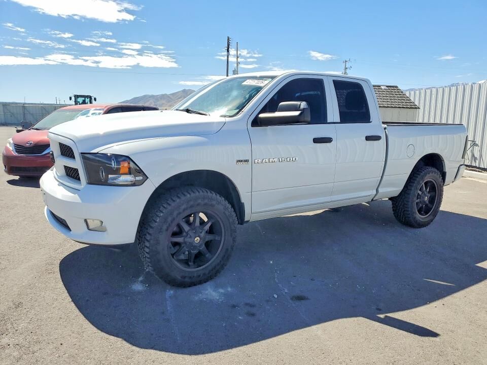 2012 DODGE Ram