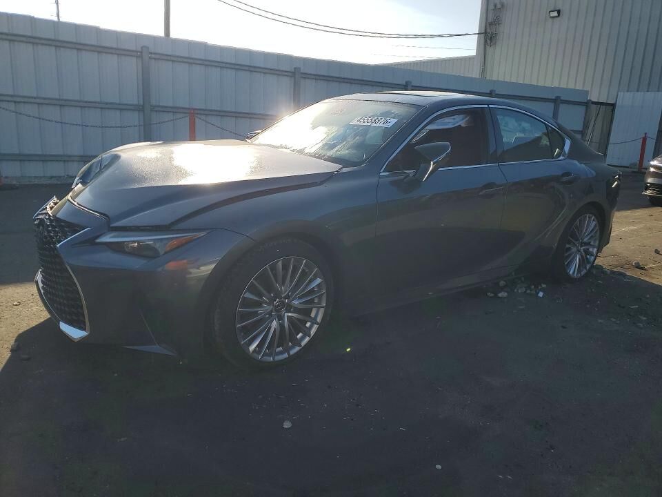 2025 LEXUS IS
