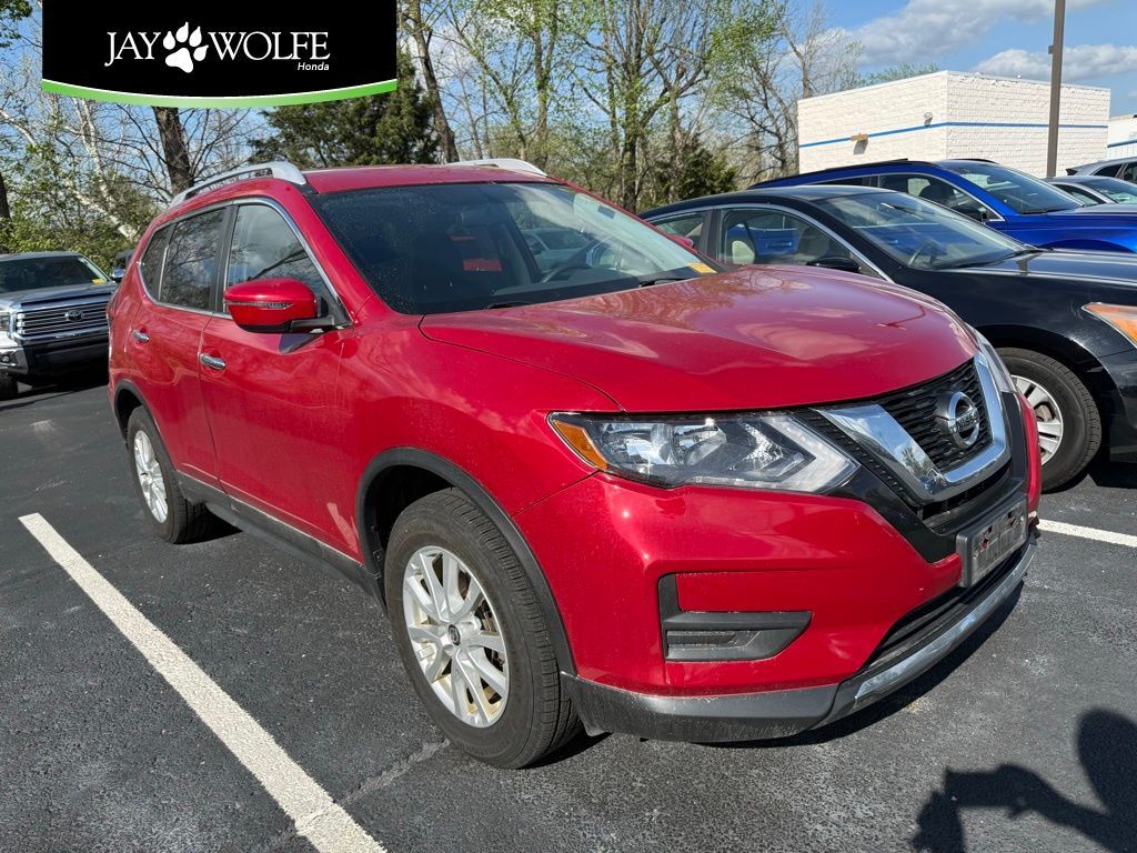 2017 NISSAN Rogue