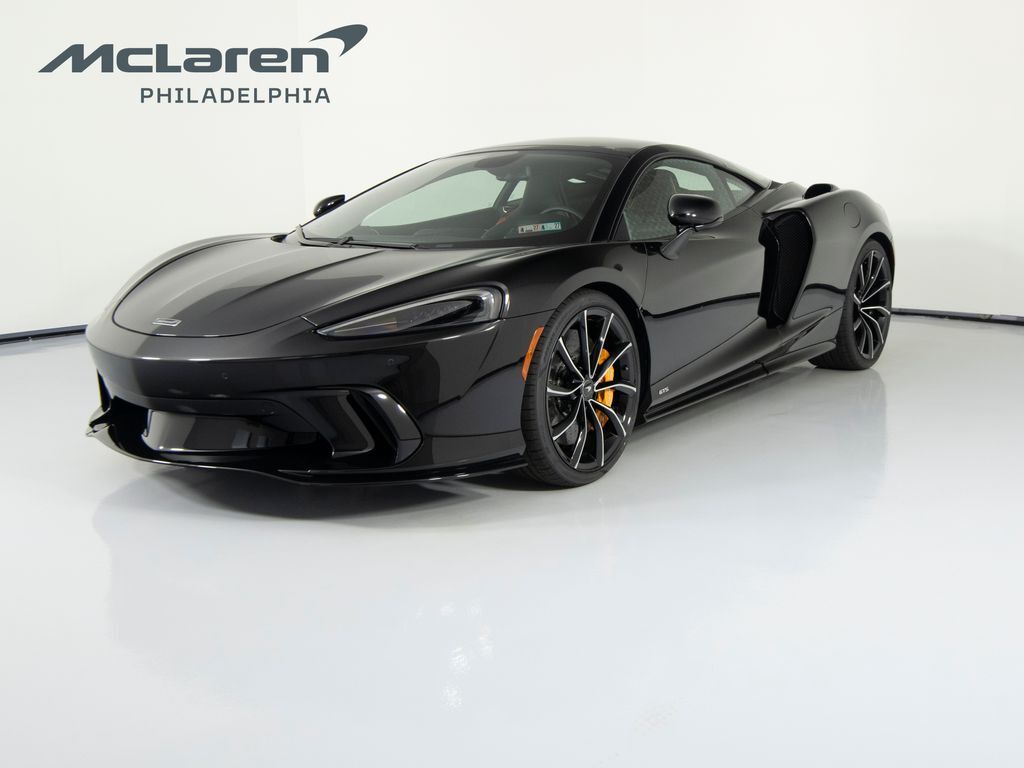 2026 MCLAREN GTS
