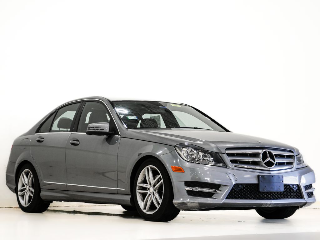2012 MERCEDES-BENZ C-Class