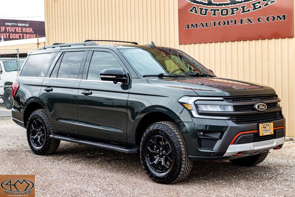 2022 FORD Expedition